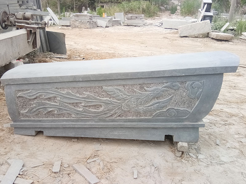 农村浮雕整体石棺